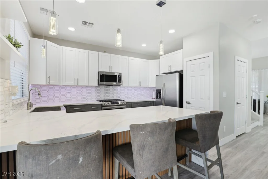 5220 Remini, Las Vegas, NV 89130