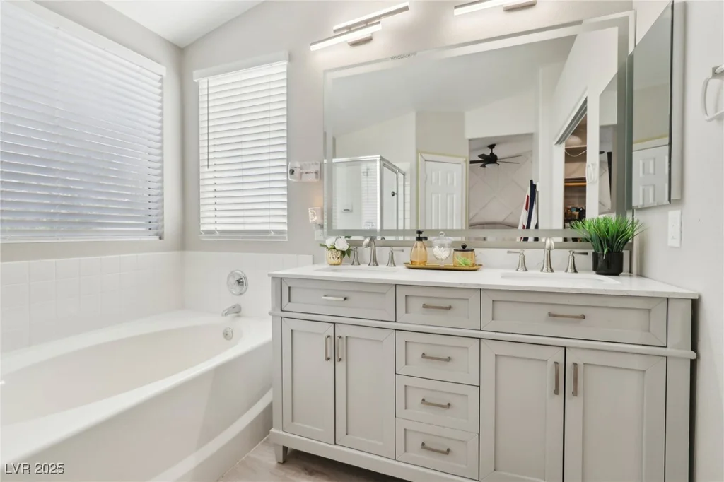 5220 Remini, Las Vegas, NV 89130