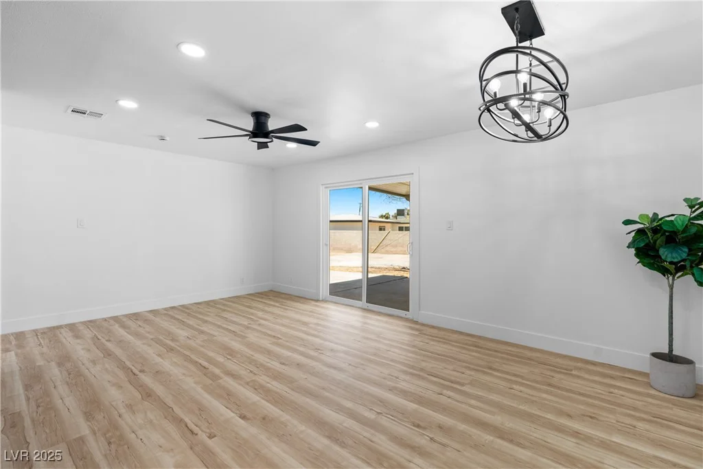 1020 Baker, Las Vegas, NV 89108