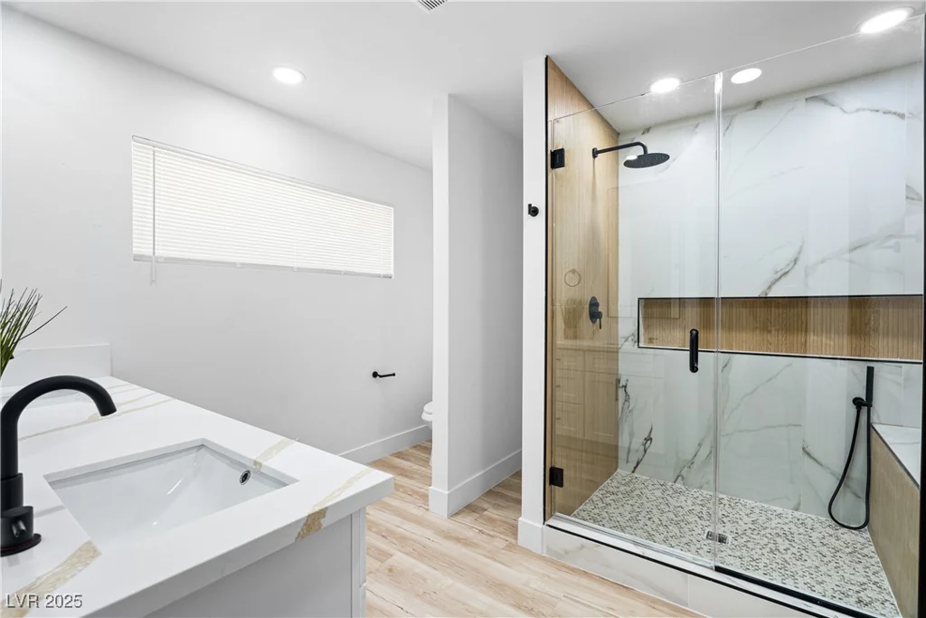 1020 Baker, Las Vegas, NV 89108