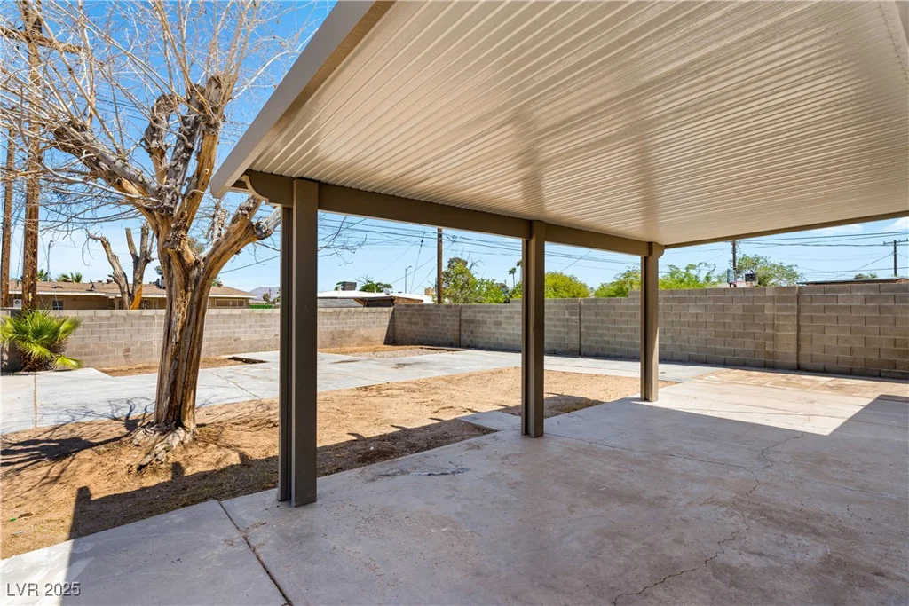 1020 Baker, Las Vegas, NV 89108