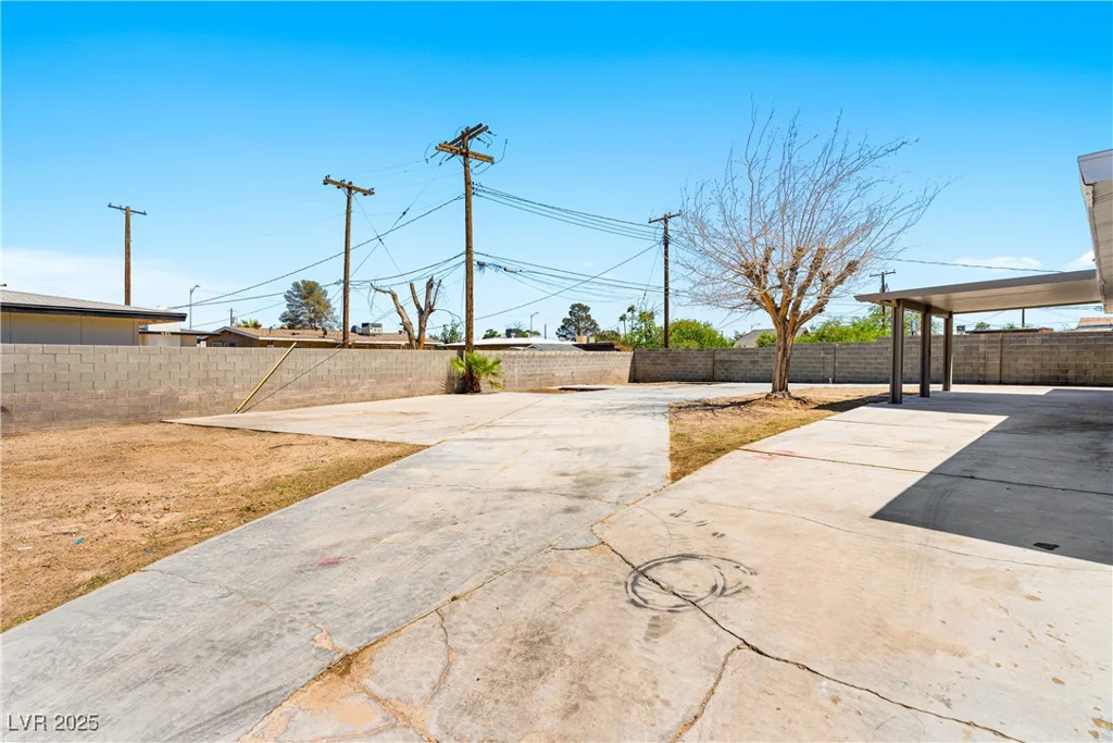1020 Baker, Las Vegas, NV 89108