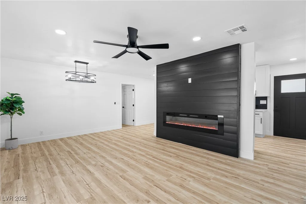 1020 Baker, Las Vegas, NV 89108
