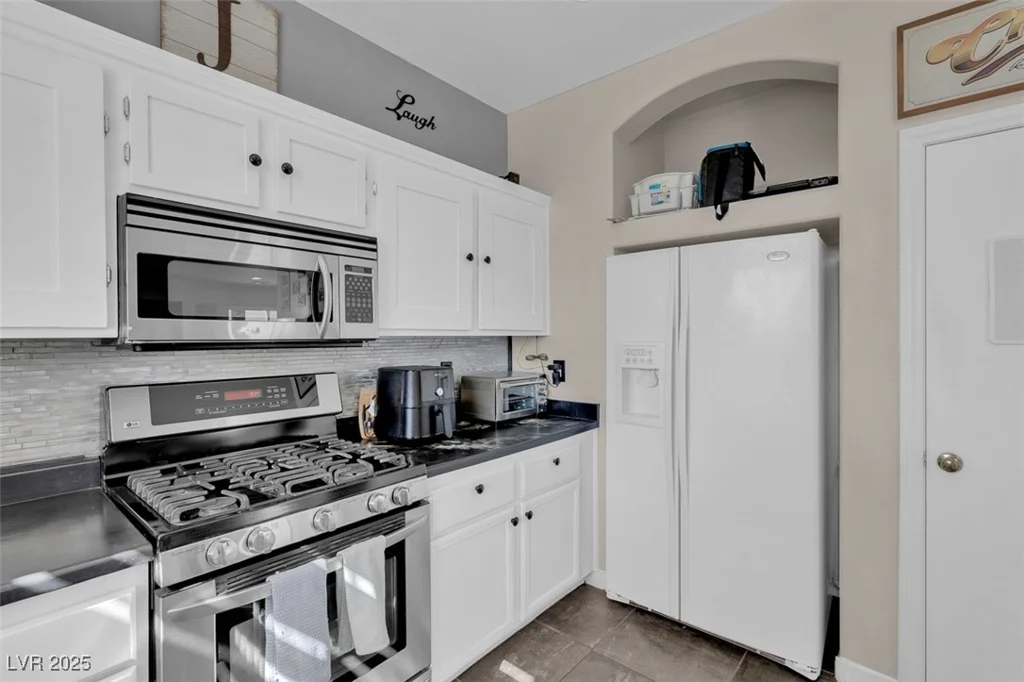 3186 Lapis Beach, Las Vegas, NV 89117