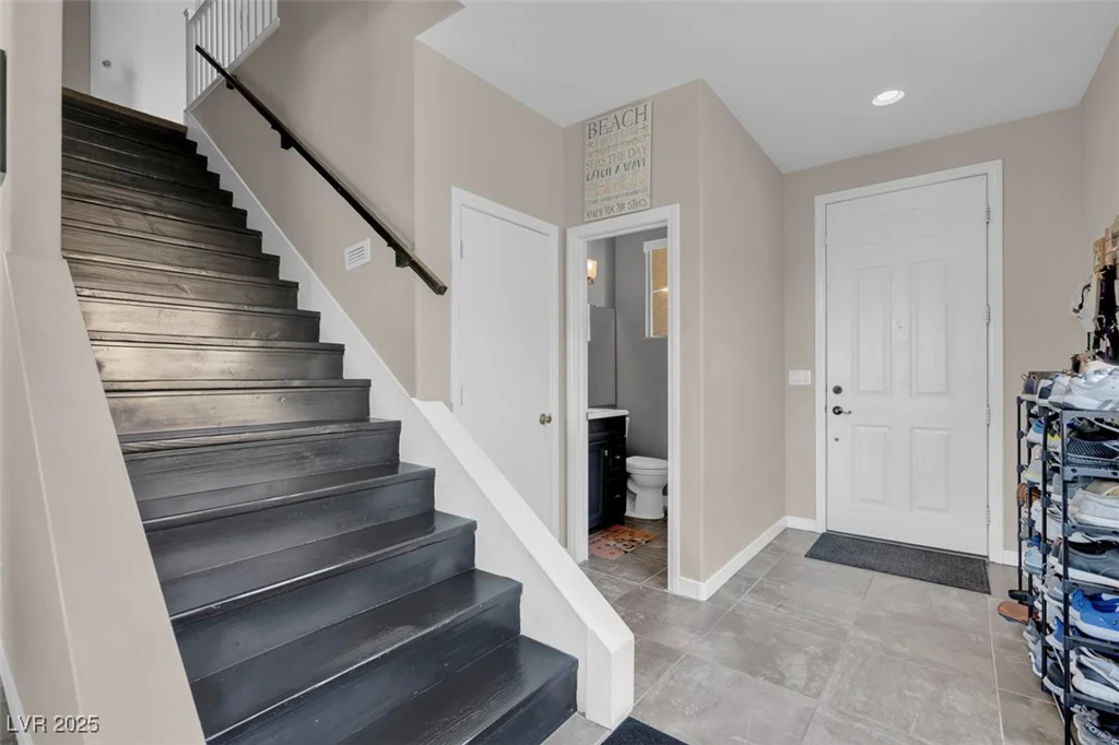 3186 Lapis Beach, Las Vegas, NV 89117