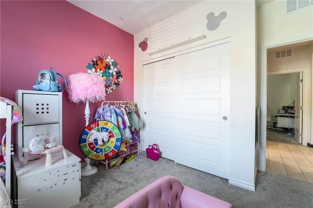 9565 Camelback Creek, Las Vegas, NV 89178