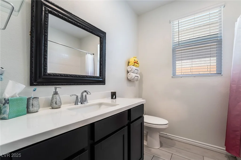 9565 Camelback Creek, Las Vegas, NV 89178
