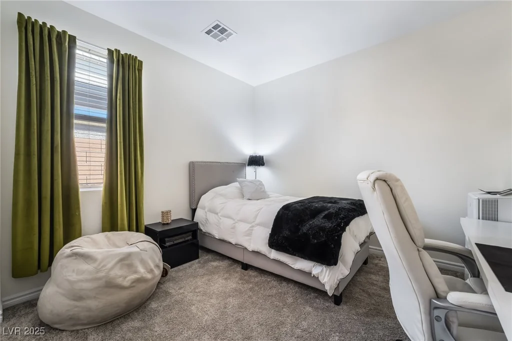 9565 Camelback Creek, Las Vegas, NV 89178