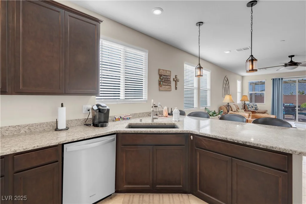 2924 Duverney, Henderson, NV 89044