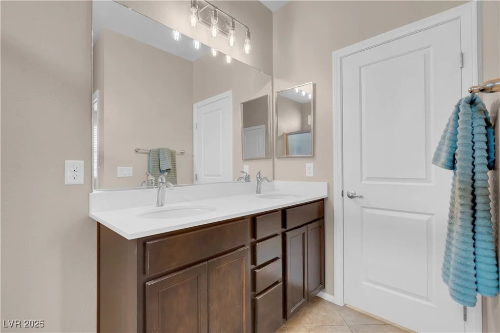 2924 Duverney, Henderson, NV 89044