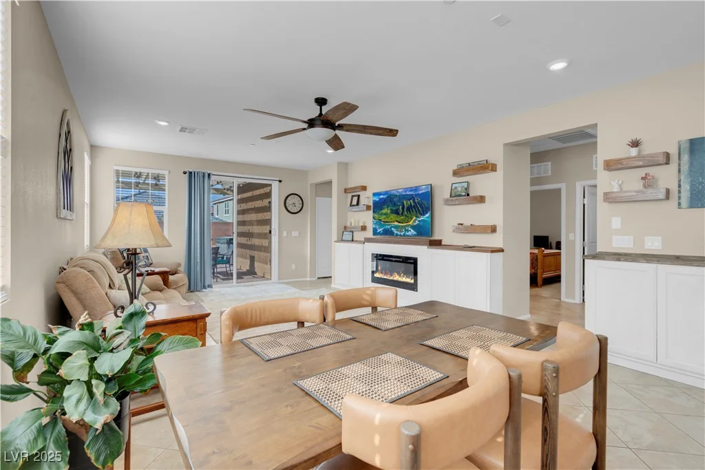 2924 Duverney, Henderson, NV 89044