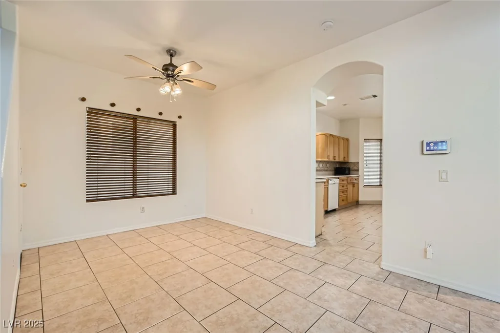 3525 Tuscany Village, Las Vegas, NV 89129