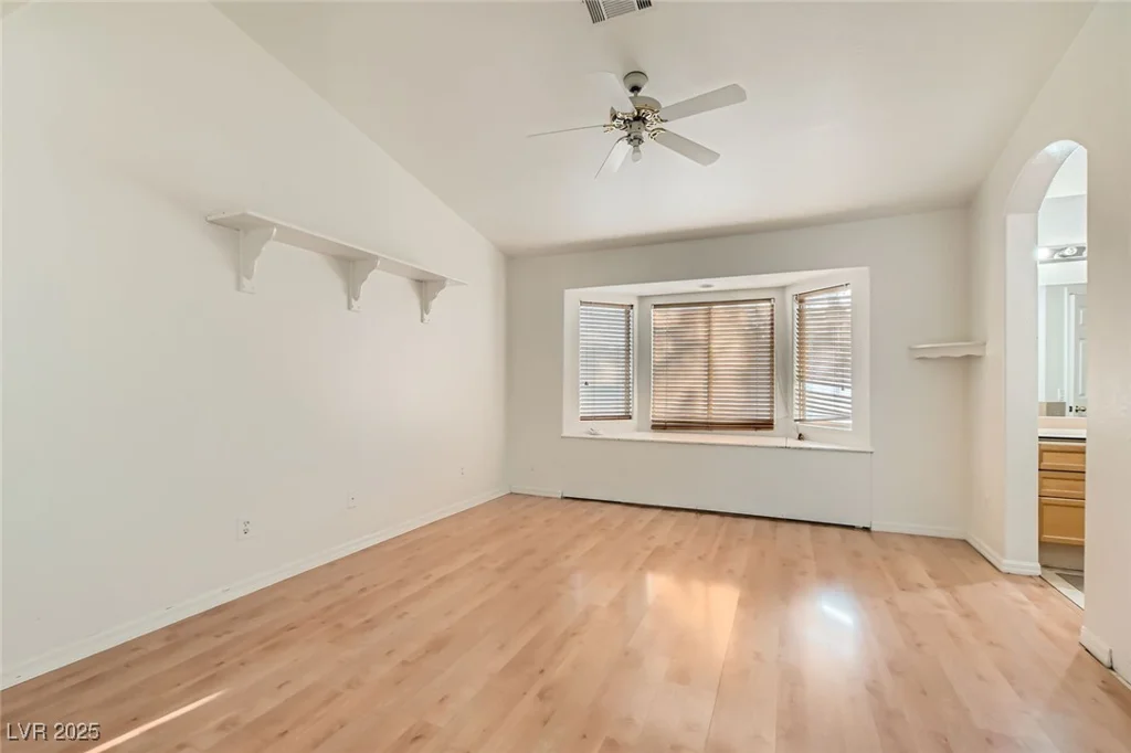 3525 Tuscany Village, Las Vegas, NV 89129