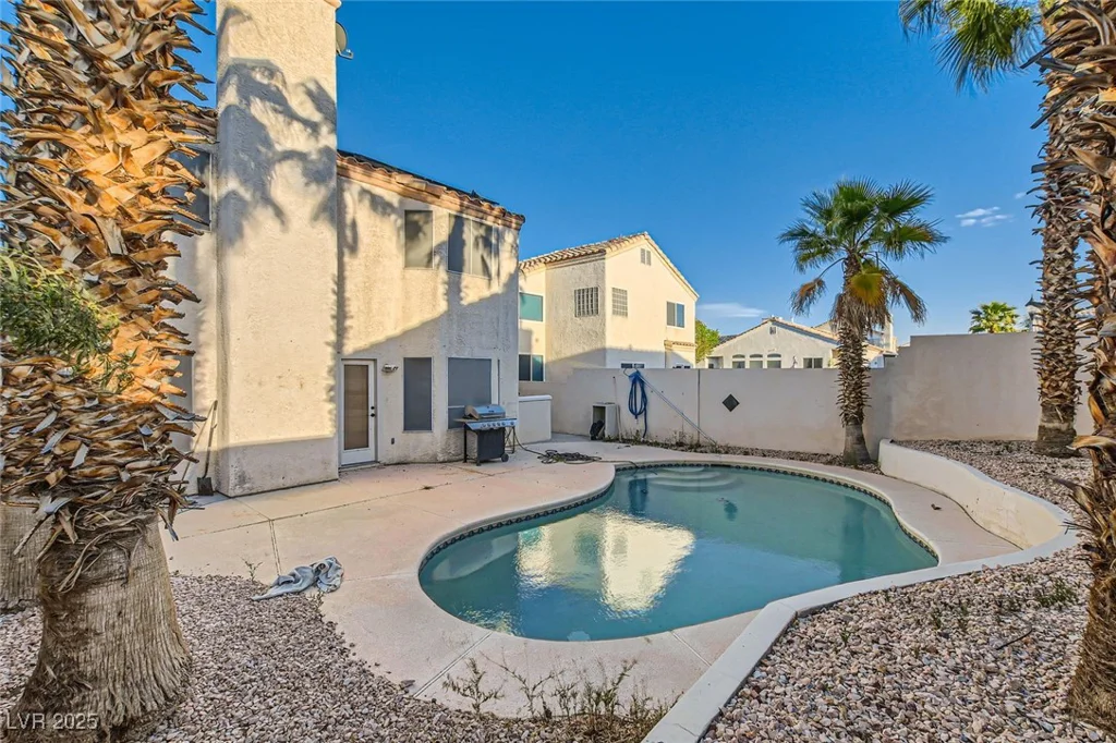 3525 Tuscany Village, Las Vegas, NV 89129