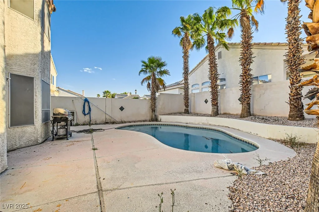 3525 Tuscany Village, Las Vegas, NV 89129