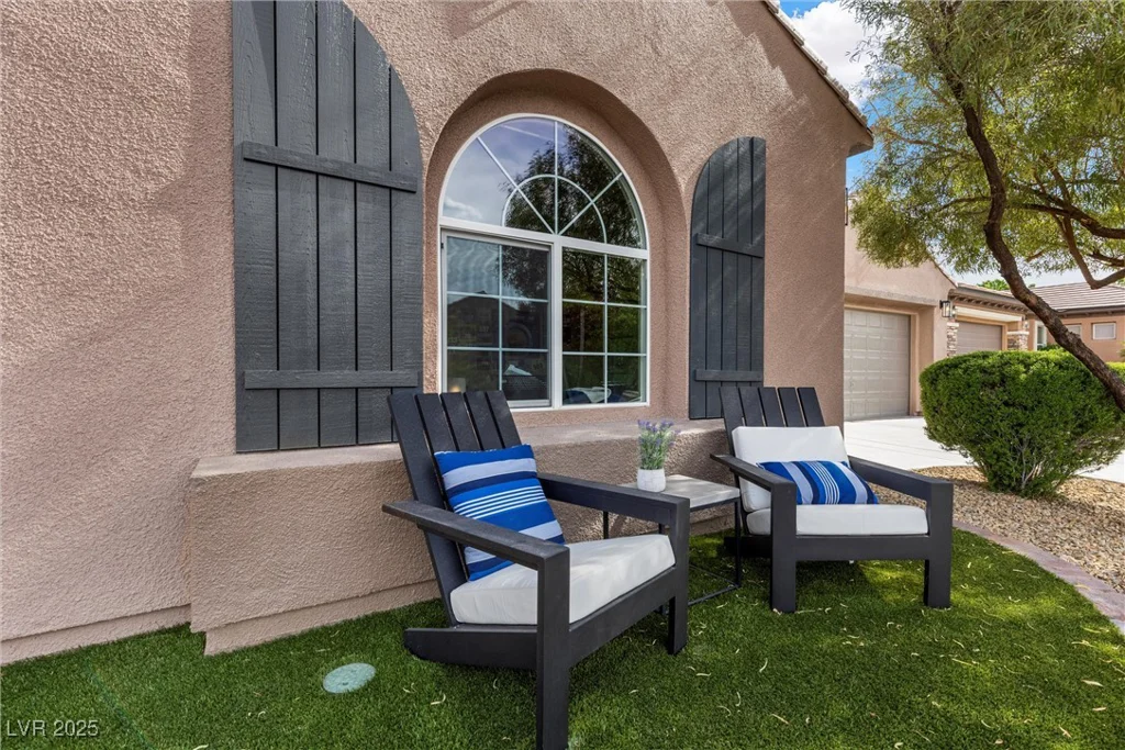940 Viscanio, Las Vegas, NV 89138