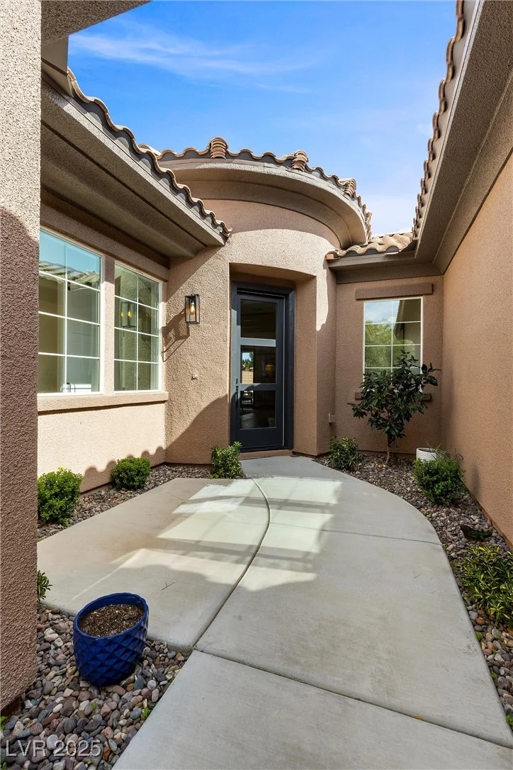 940 Viscanio, Las Vegas, NV 89138