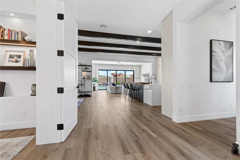 940 Viscanio, Las Vegas, NV 89138