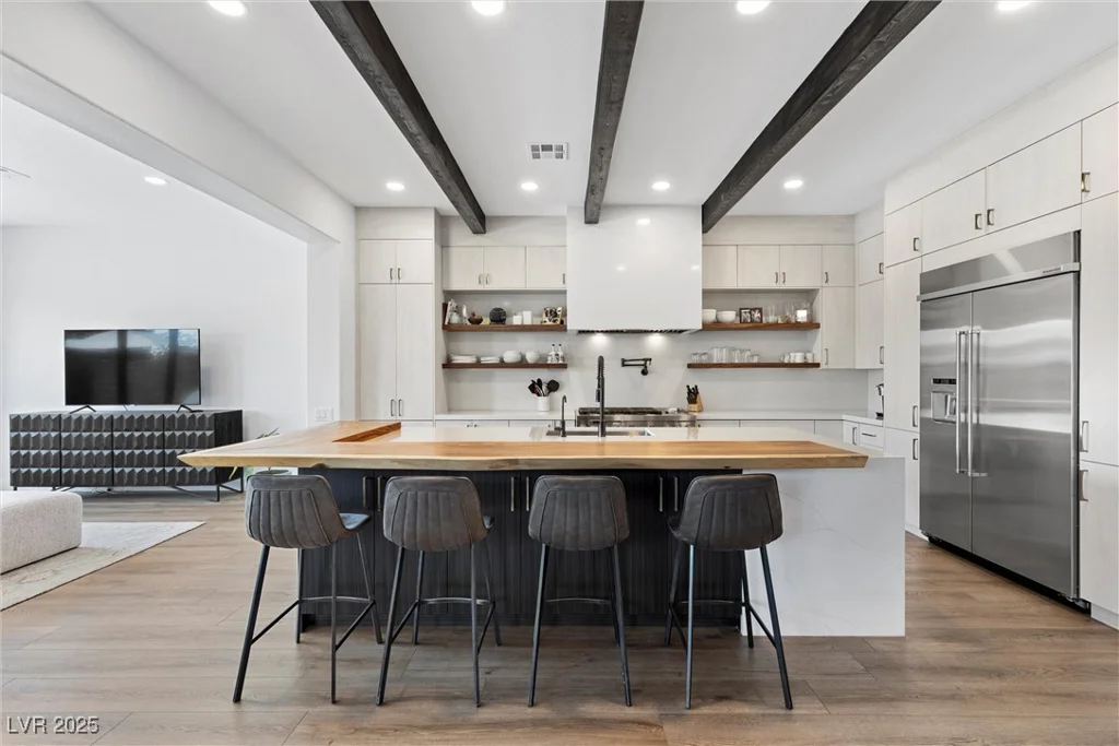 940 Viscanio, Las Vegas, NV 89138
