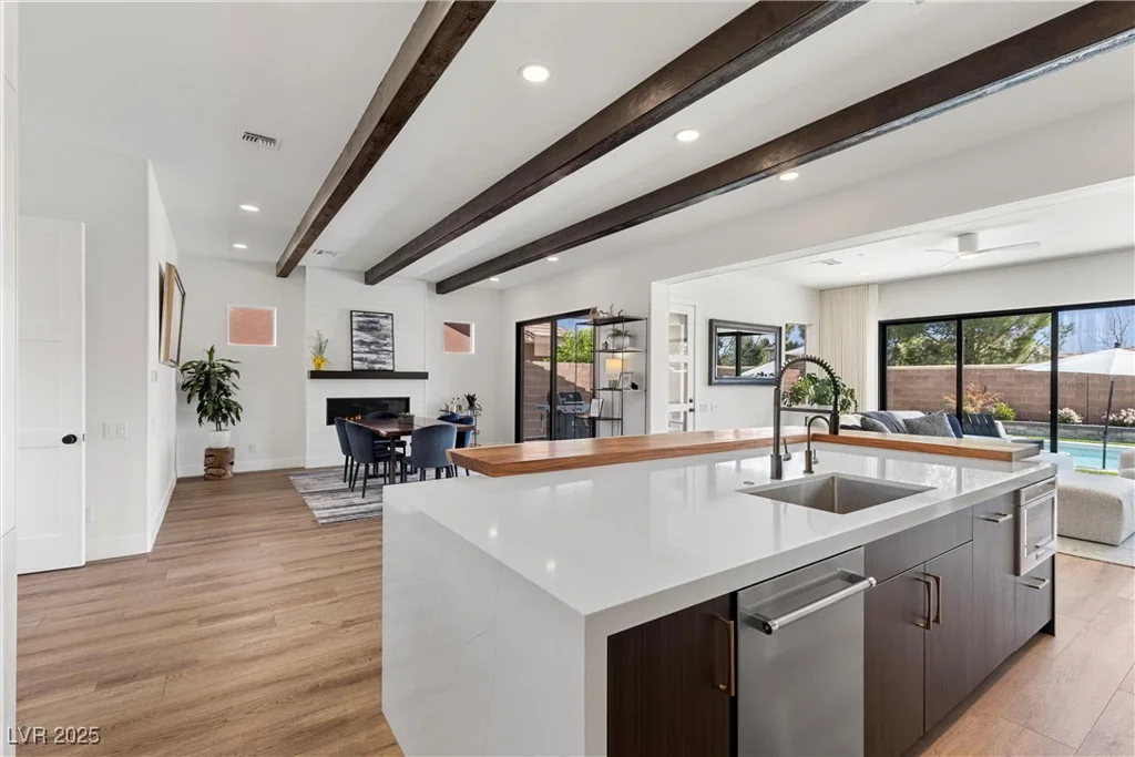 940 Viscanio, Las Vegas, NV 89138
