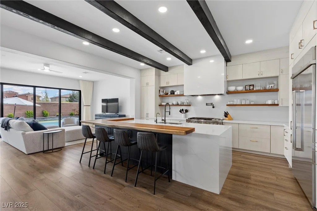 940 Viscanio, Las Vegas, NV 89138