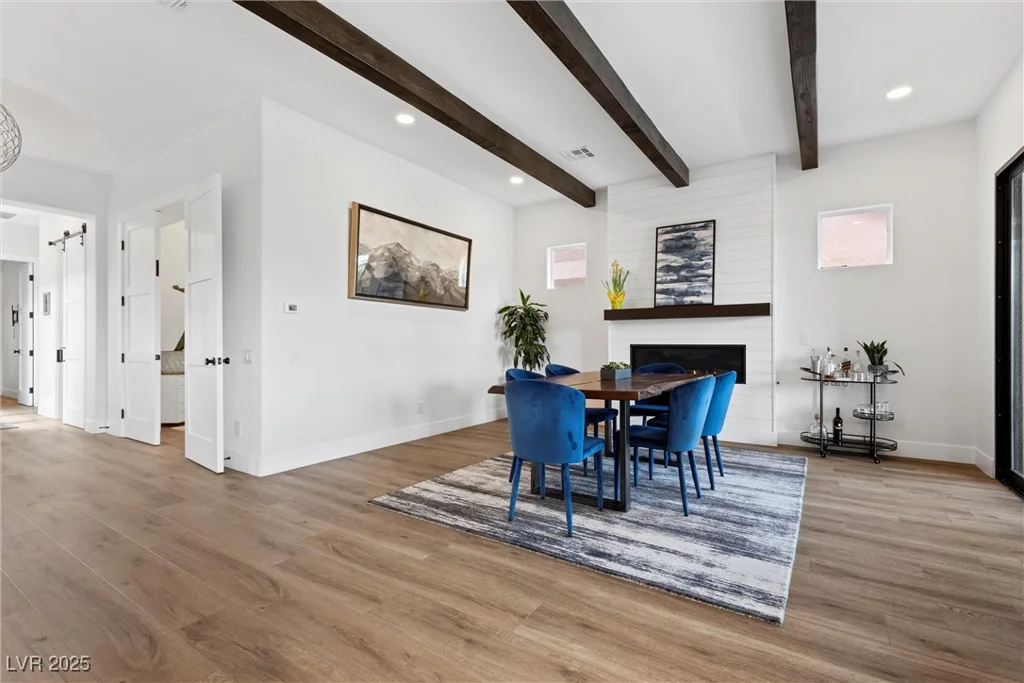 940 Viscanio, Las Vegas, NV 89138
