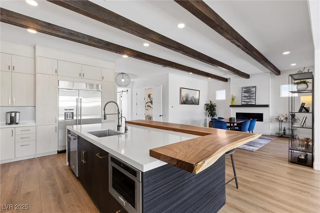940 Viscanio, Las Vegas, NV 89138