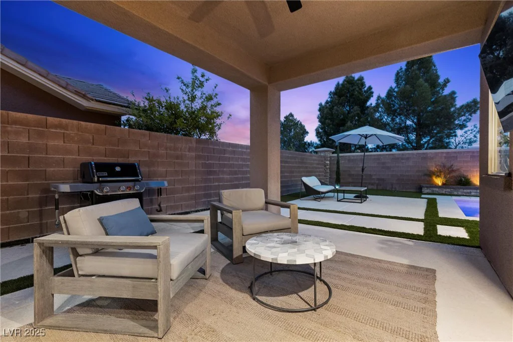 940 Viscanio, Las Vegas, NV 89138