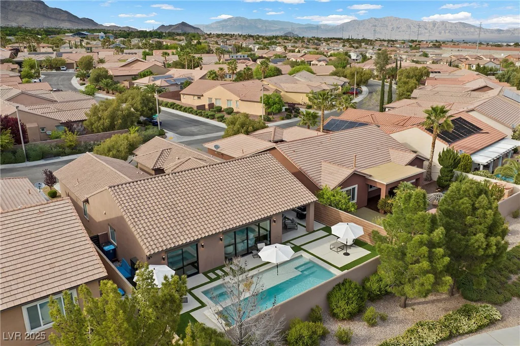 940 Viscanio, Las Vegas, NV 89138