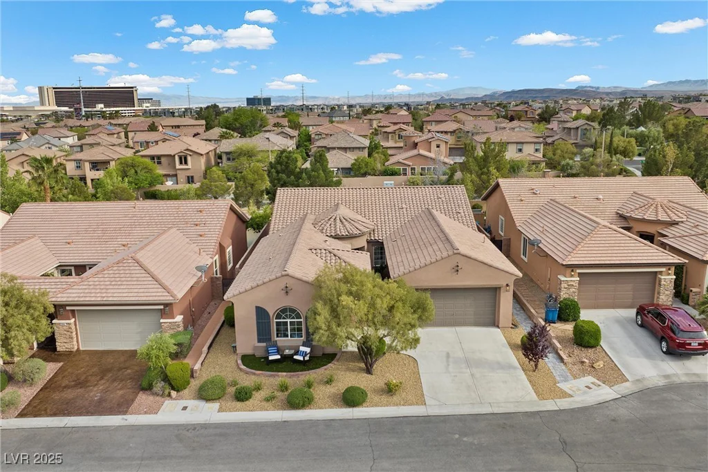 940 Viscanio, Las Vegas, NV 89138