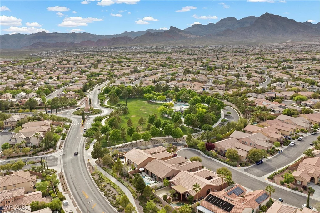 940 Viscanio, Las Vegas, NV 89138