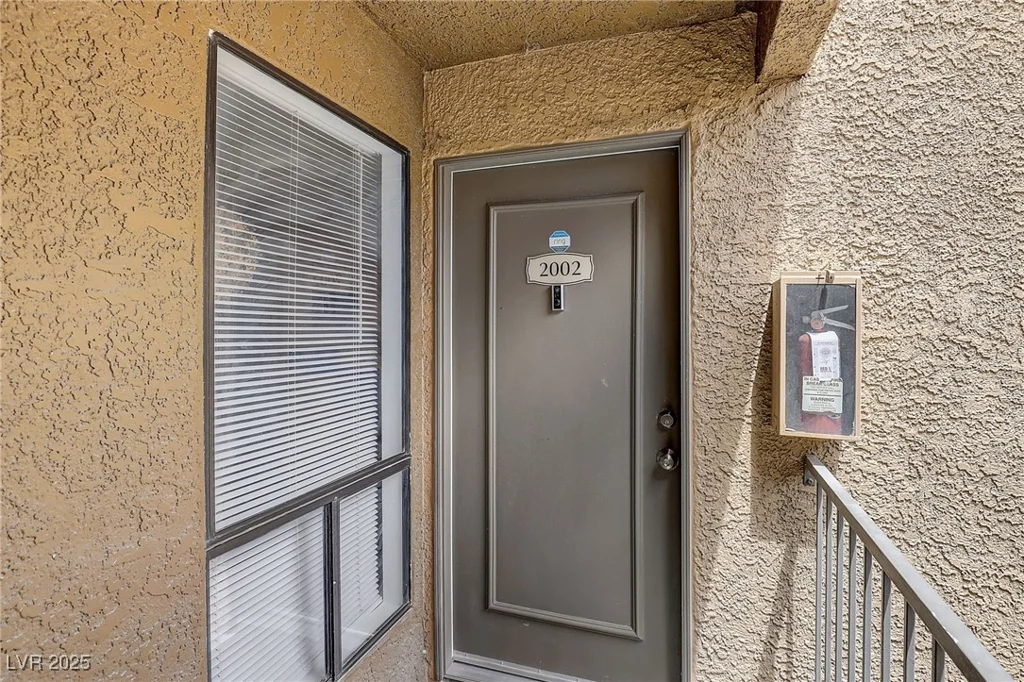 3151 Soaring Gulls, Las Vegas, NV 89128
