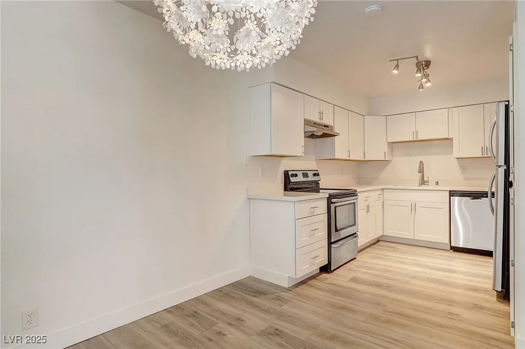 3151 Soaring Gulls, Las Vegas, NV 89128