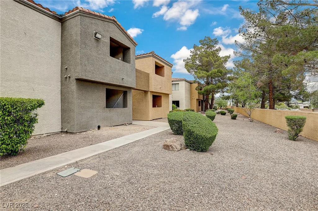 3151 Soaring Gulls, Las Vegas, NV 89128