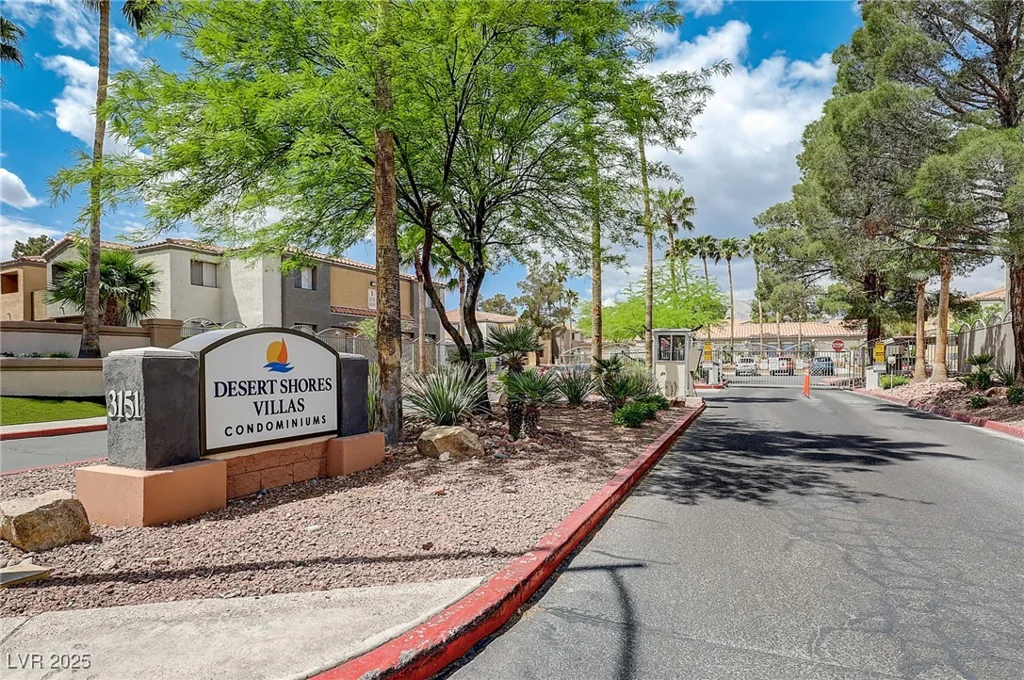 3151 Soaring Gulls, Las Vegas, NV 89128