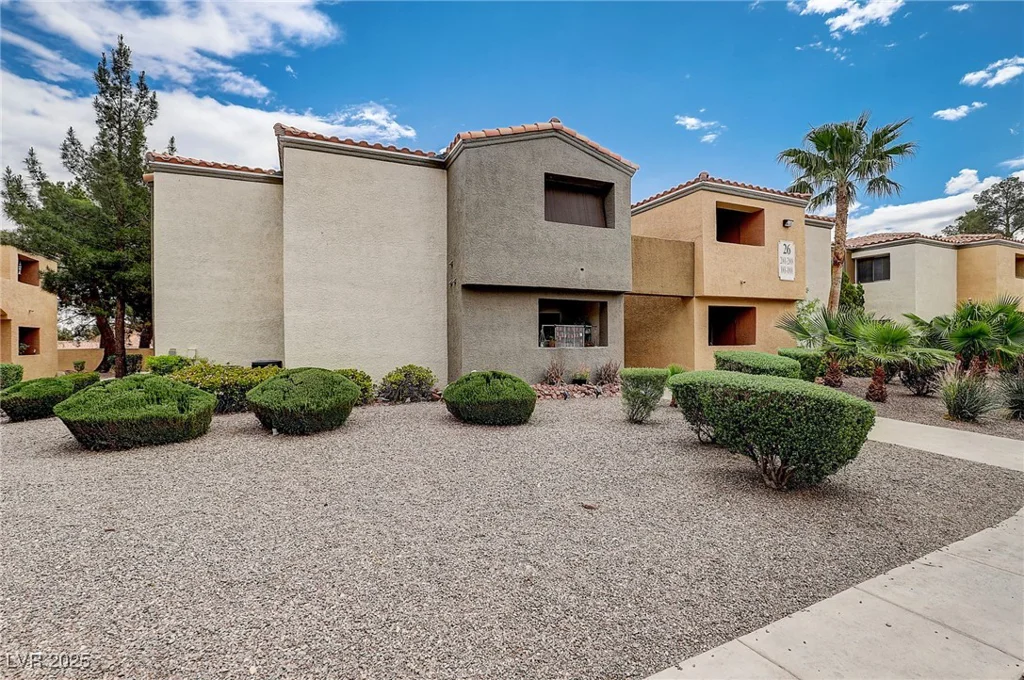 3151 Soaring Gulls, Las Vegas, NV 89128