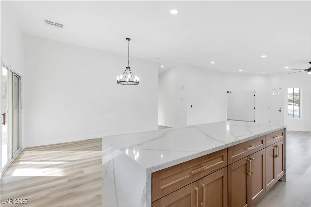116 Crescent Bay, Henderson, NV 89012