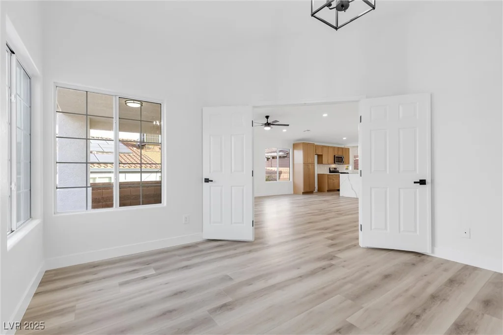 116 Crescent Bay, Henderson, NV 89012