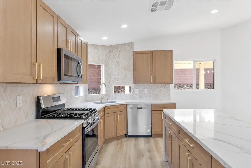 116 Crescent Bay, Henderson, NV 89012