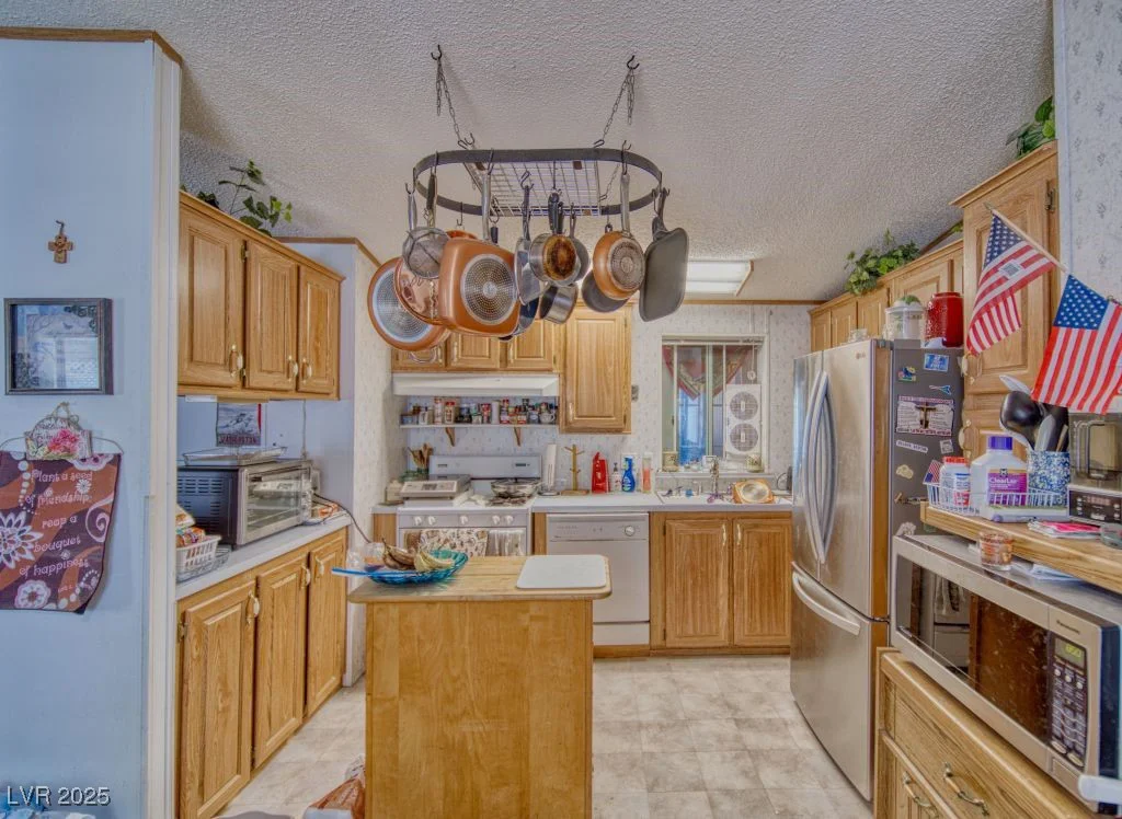 3141 Ward, Pahrump, NV 89061