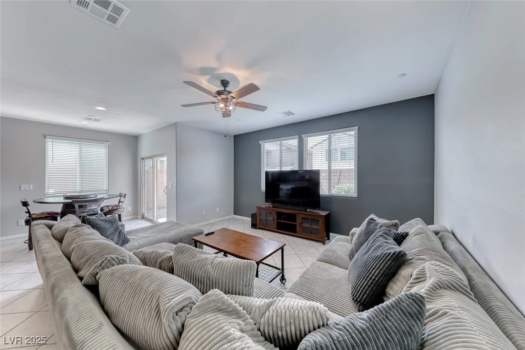 358 Badinerie, Henderson, NV 89011
