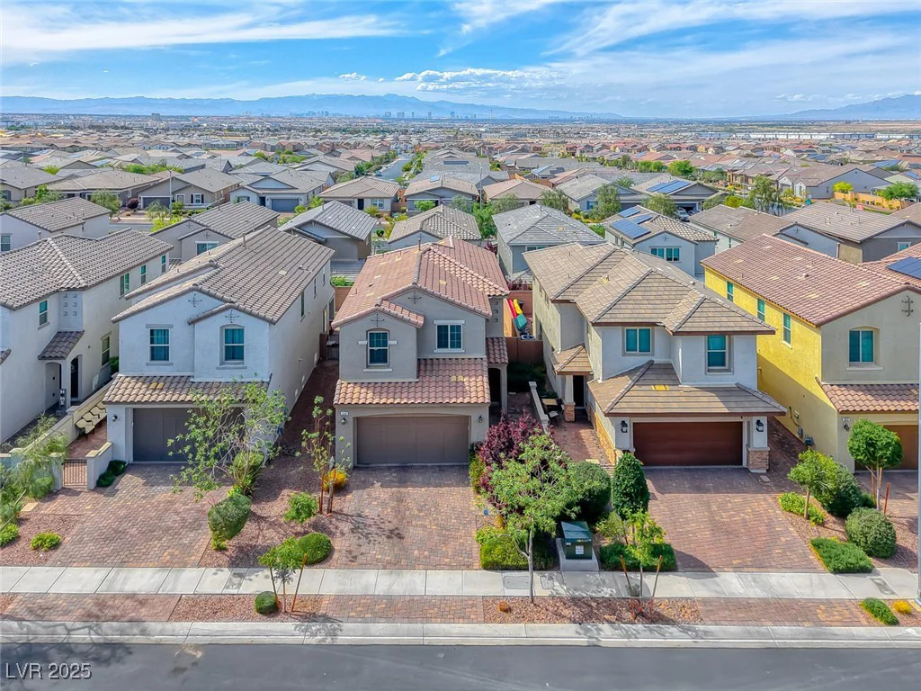 358 Badinerie, Henderson, NV 89011