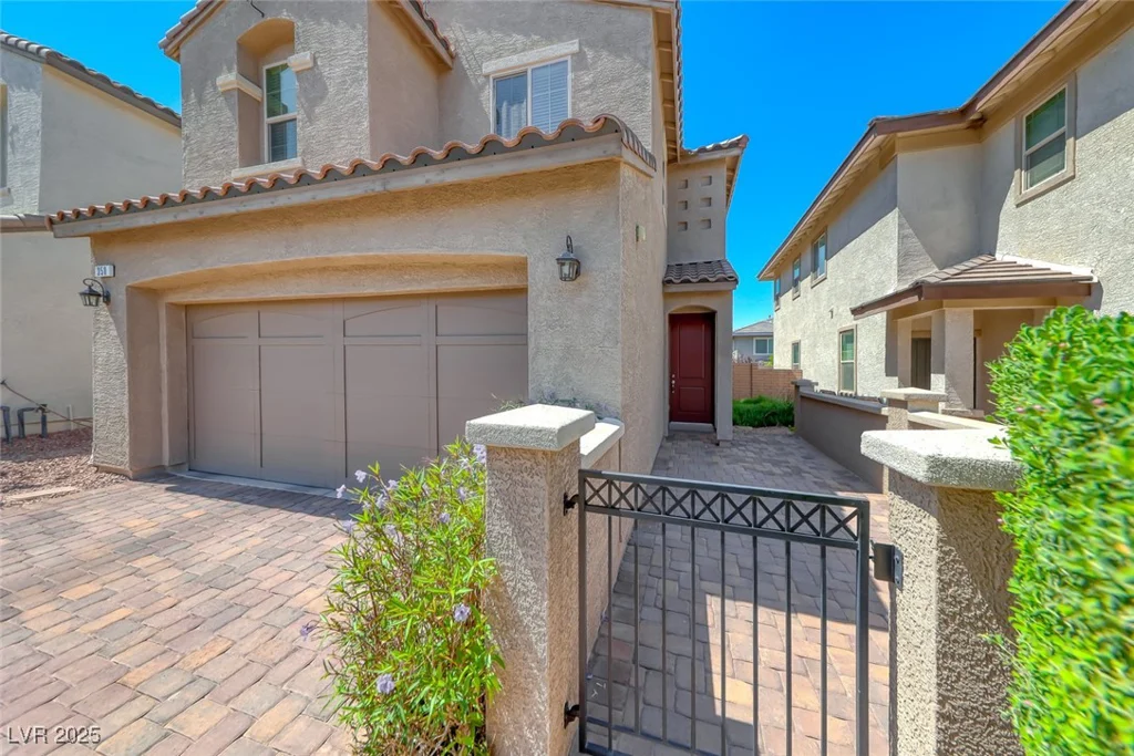 358 Badinerie, Henderson, NV 89011