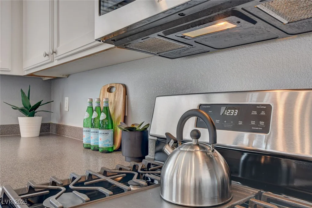 8039 Baldy Mountain, Las Vegas, NV 89131
