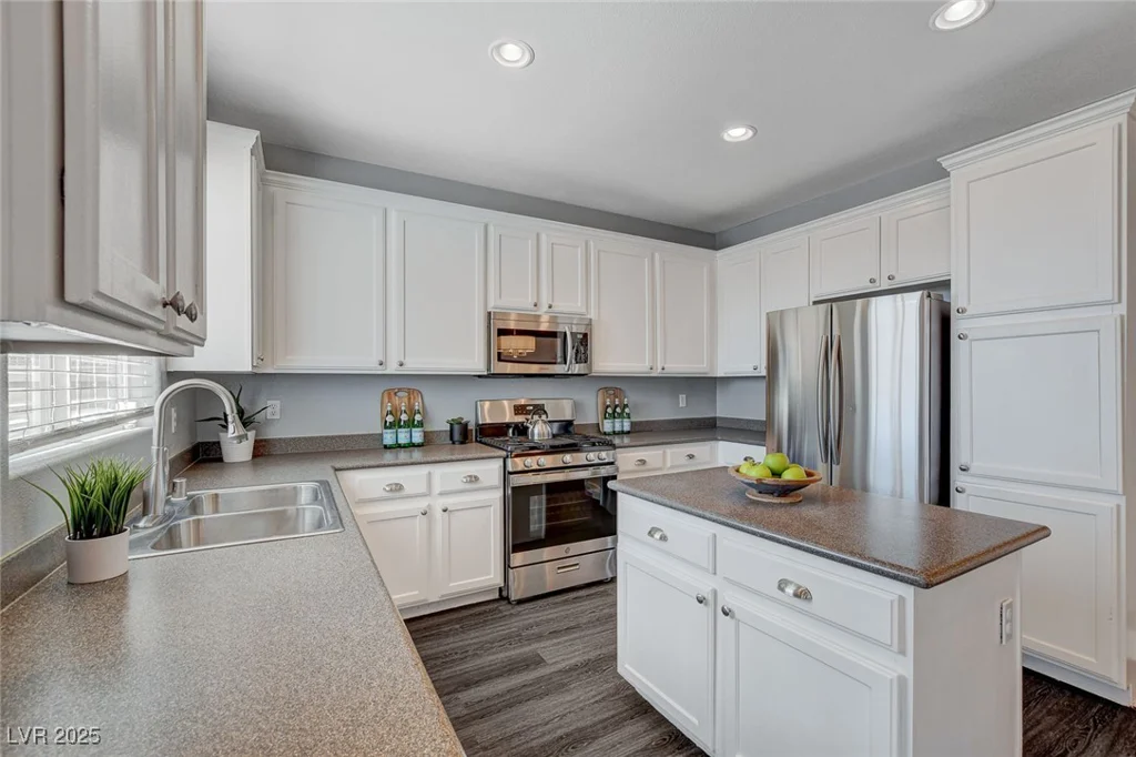 8039 Baldy Mountain, Las Vegas, NV 89131