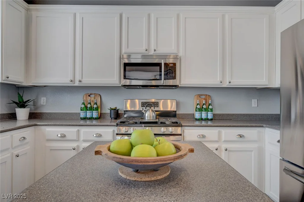 8039 Baldy Mountain, Las Vegas, NV 89131