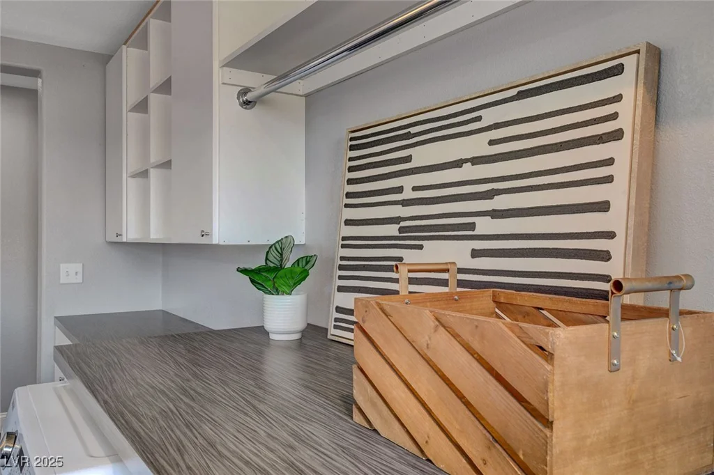 8039 Baldy Mountain, Las Vegas, NV 89131