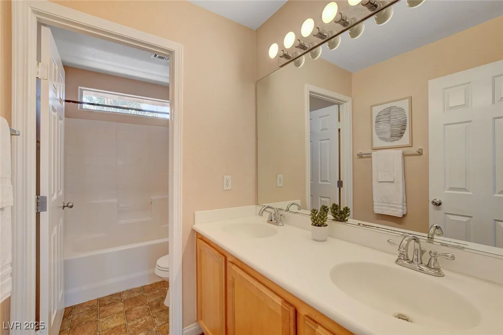 8039 Baldy Mountain, Las Vegas, NV 89131