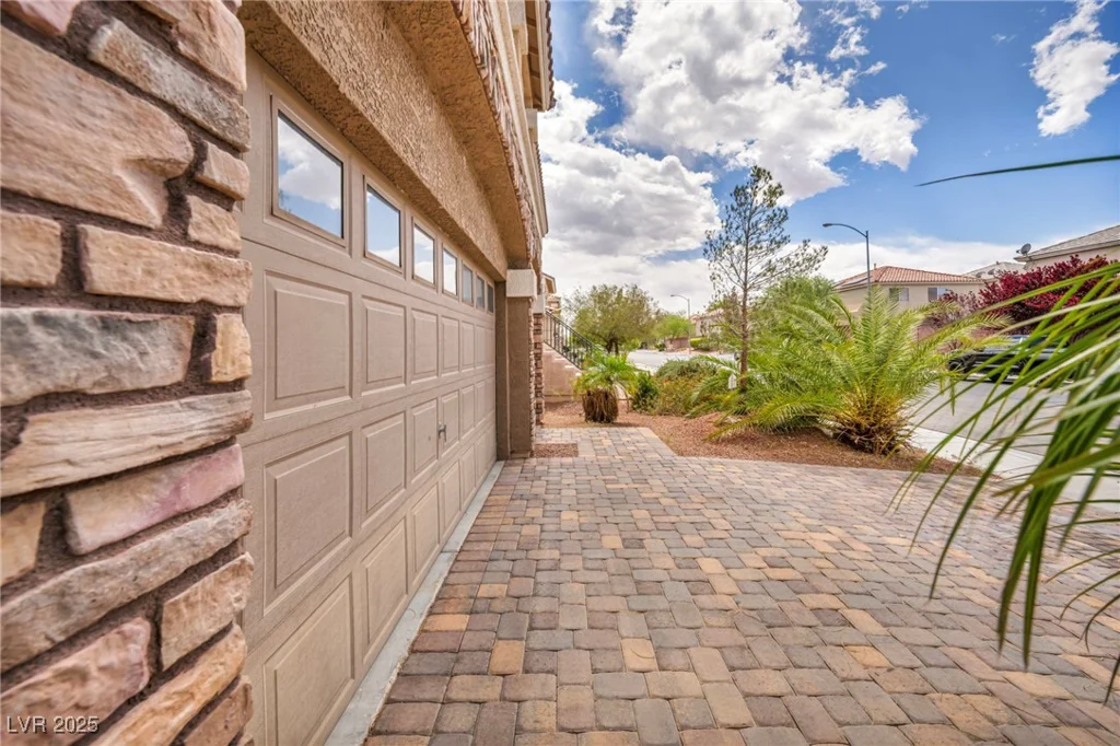 8222 Sorrel, Las Vegas, NV 89139