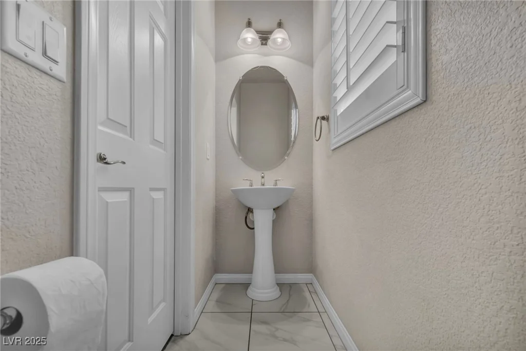 8222 Sorrel, Las Vegas, NV 89139